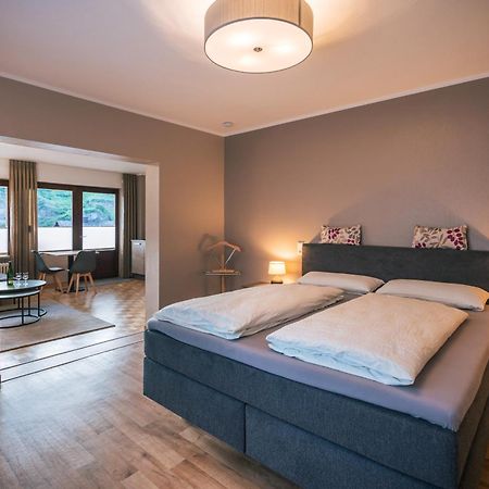 Ferienweingut Hirschen Schulstrasse Bed & Breakfast Burg  Exterior photo